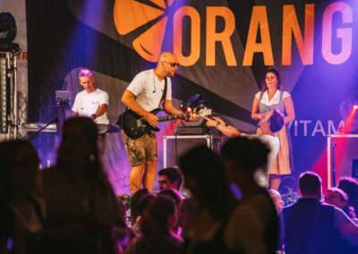 OrangeClub - Chris - Live in action